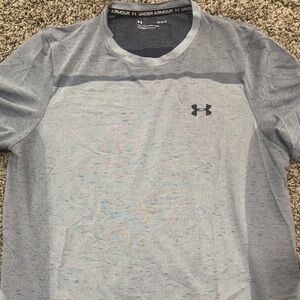 Under Armour Men's Short Sleeve Tee